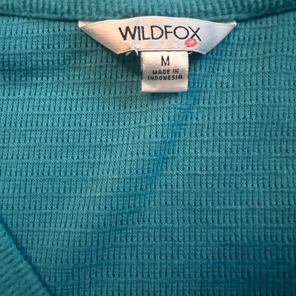 Wildfox Women’s Haley Brushed Waffle Top – Teal
Size Medium - Picture 6 of 10